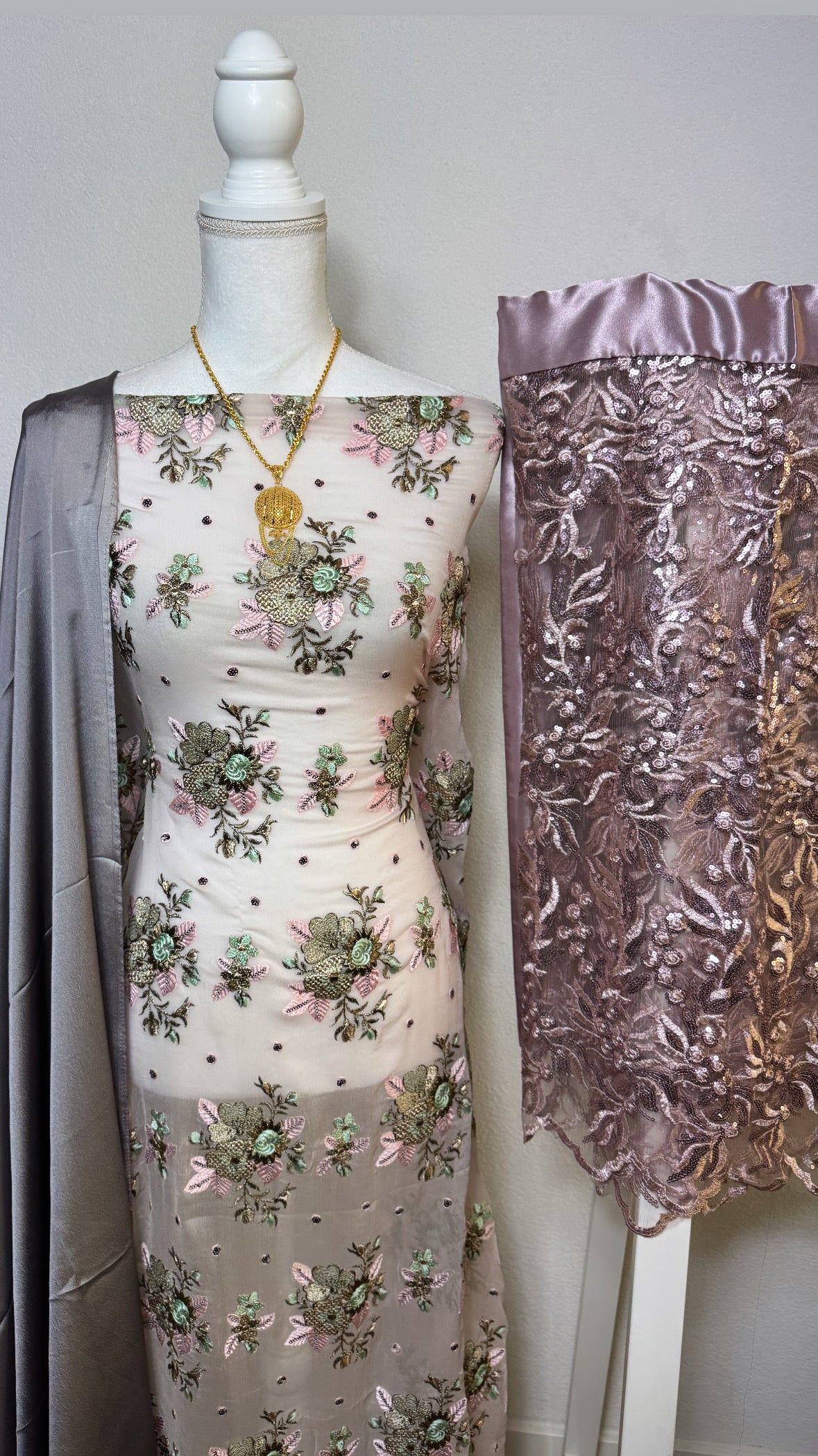 Pearl Floral Dirac Set - Pink & Green