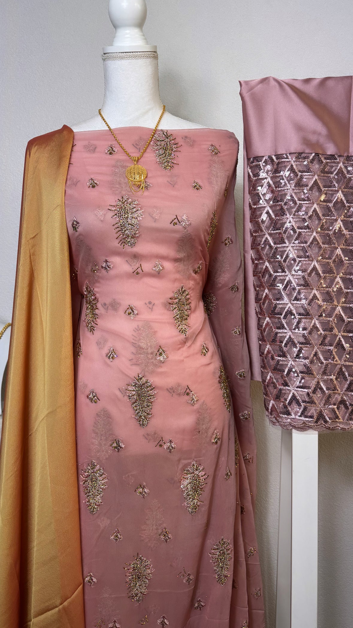 Pearl Lace Dirac Set - Pink