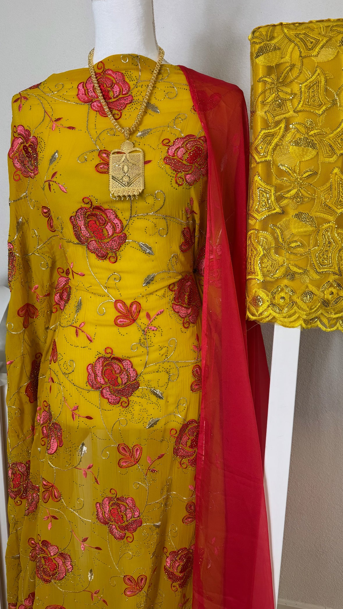 Pearl Floral Dirac Set - Yellow